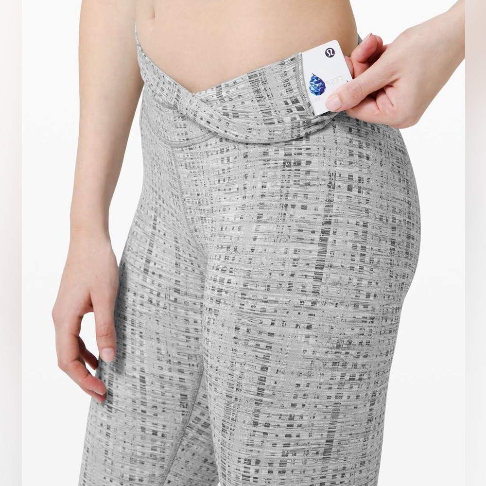 🌟 Lululemon Wunder Under High Rise Tight 25” Jacquard 🌟
